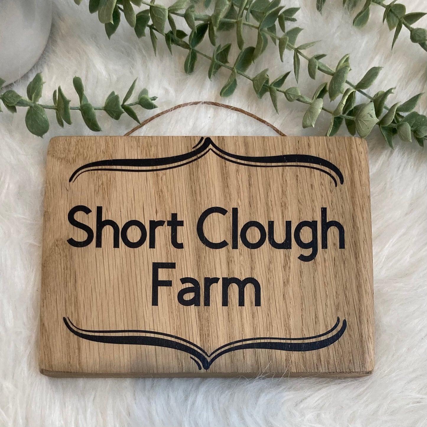 OAK HANGING SIGNS